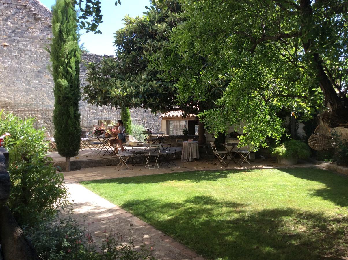 Le Posterlon Bed & Breakfast Caumont-sur-Durance Dış mekan fotoğraf
